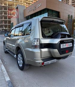 ميتسوبيشي باجيرو